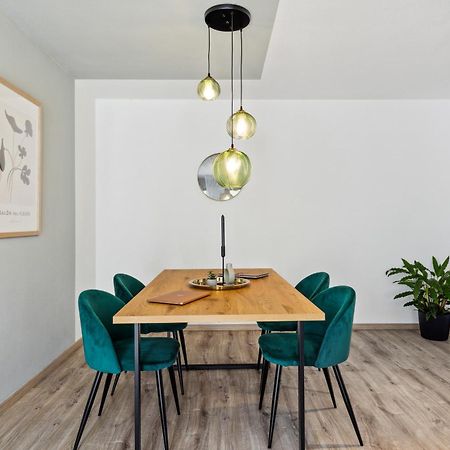 Fewo Moritz Mit Kleiner Terrasse Und Stellplatz Coburg Ngoại thất bức ảnh